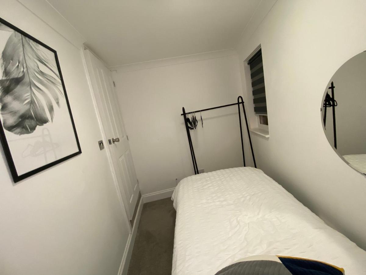 February Bliss Special, Unwind In Style With Our Exclusive Sa Promo, Book Now Apartment Лондон Екстериор снимка