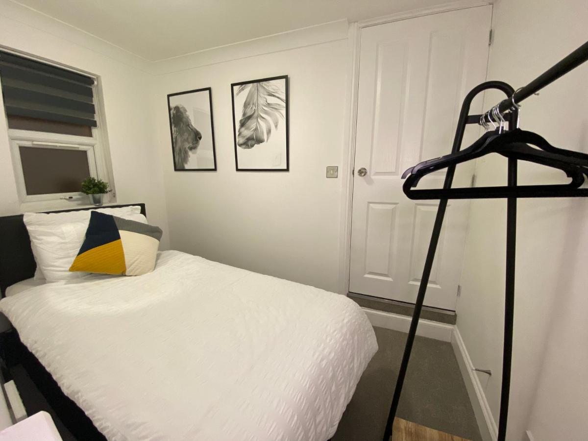 February Bliss Special, Unwind In Style With Our Exclusive Sa Promo, Book Now Apartment Лондон Екстериор снимка